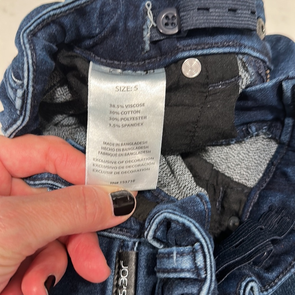 Joe’s Jeans - Picture 3 of 3